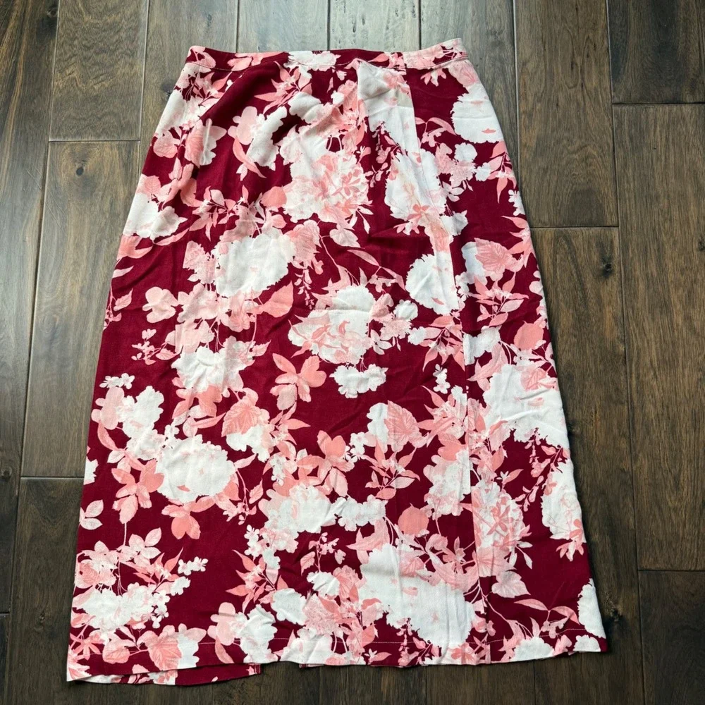 Chelsea28 Floral Midi Skirt Women Medium‎ Burgundy Excellent Button Front Slit